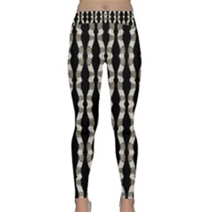 Wavy Stripes Pattern Classic Yoga Leggings by dflcprints