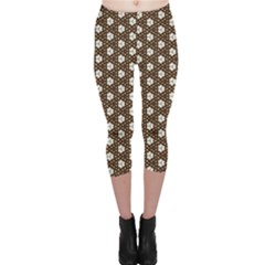 Texture Background Pattern Capri Leggings  by Sapixe