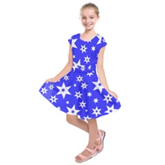 Star Background Pattern Advent Kids  Short Sleeve Dress by HermanTelo