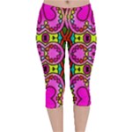Abstract Background Pattern Velvet Capri Leggings 
