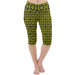 Df Manzanilla Lightweight Velour Cropped Yoga Leggings by deformigo