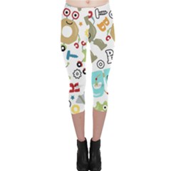 Seamless Pattern Vector With Funny Robots Cartoon Capri Leggings  by Vaneshart