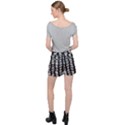Seamless pattern with interweaving braids Ripstop Shorts View2
