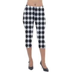 Square Diagonal Pattern Seamless Lightweight Velour Capri Leggings  by Ravend