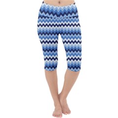 Zigzag-pattern-seamless-zig-zag-background-color Lightweight Velour Cropped Yoga Leggings by uniart180623