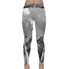 Architecture-skyscraper Classic Yoga Leggings by Ket1n9