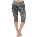 Peacock-feathers-pattern-colorful Lightweight Velour Cropped Yoga Leggings