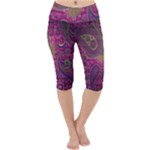 Abstract Purple Pattern Lightweight Velour Cropped Yoga Leggings