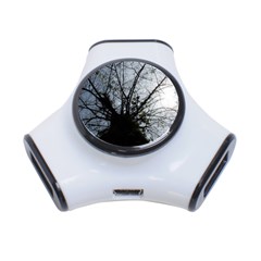 An Old Tree 3 Port Usb Hub by natureinmalaysia